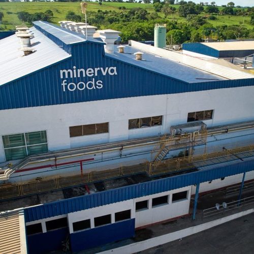 Minerva quer reduzir endividamento usando dinheiro que compraria plantas da Marfrig no Uruguai