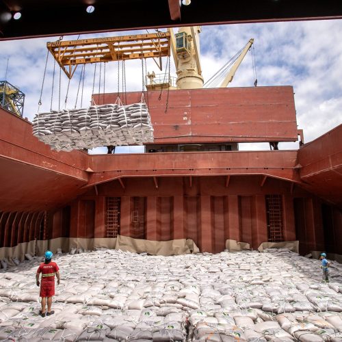 Exportações de açúcar aos EUA caíram mais de 80% após tarifaço