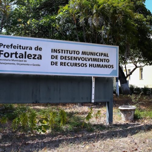 Imparh abre seleção com 936 vagas para cursos de idiomas em Fortaleza