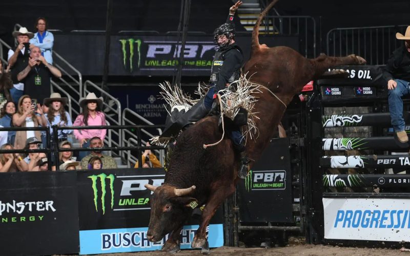 Bicampeão mundial supera vício e volta a vencer na PBR após seis anos