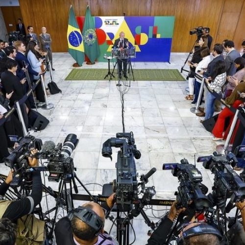 Lula diz lamentar caso de gripe aviária no RS: “cria um problema”