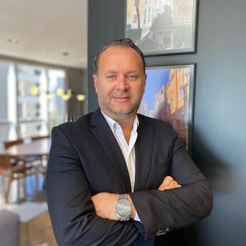 Empresa aposta em diversificação e passa a exportar pena de pato à Europa