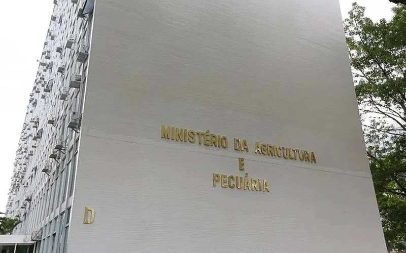 Atraso na linha para renegociação de dívidas foi causado por erro do Ministério da Agricultura