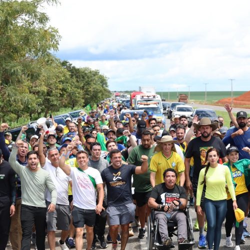 Moraes proíbe manifestações perto da Papuda, cita caminhada de Nikolas e autoriza prisão em caso de descumprimento