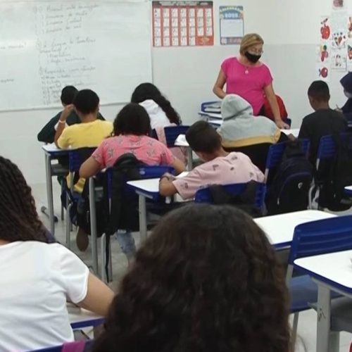 Reajuste médio das escolas particulares no país pode chegar ao dobro da inflação