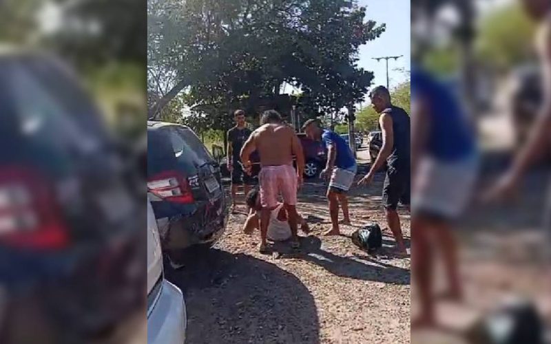 Ladrão é preso após ser espancado pela população ao tentar roubar vítimas em Maracanaú (CE)