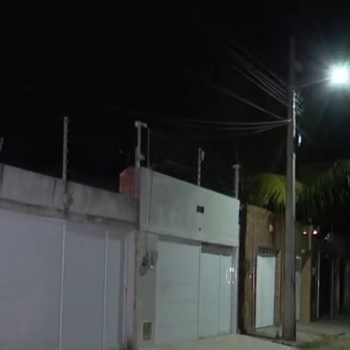 Moradores do bairro Ancuri, em Itaitinga, denunciam invasões frequentes a residências