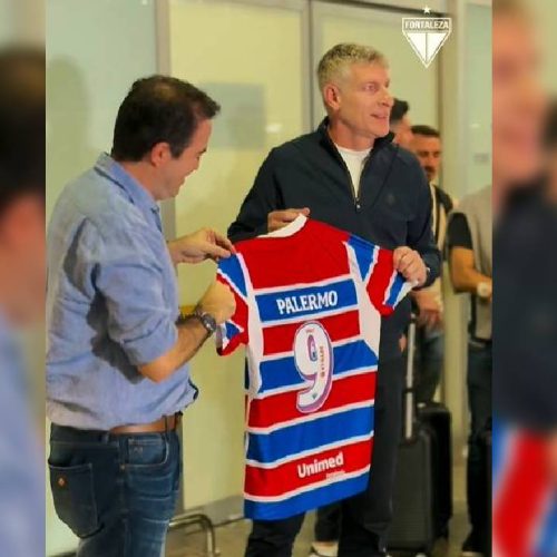 Argentino Martín Palermo chega ao Fortaleza e promete luta contra o rebaixamento