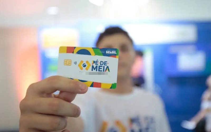 MEC publica regras para aplicação do ‘incentivo conclusão’ do Programa Pé-de-Meia