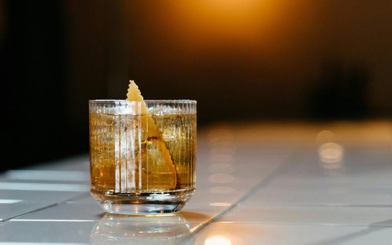 Casos de intoxicação por metanol geram ‘crise de confiança’ e afetam até exportações