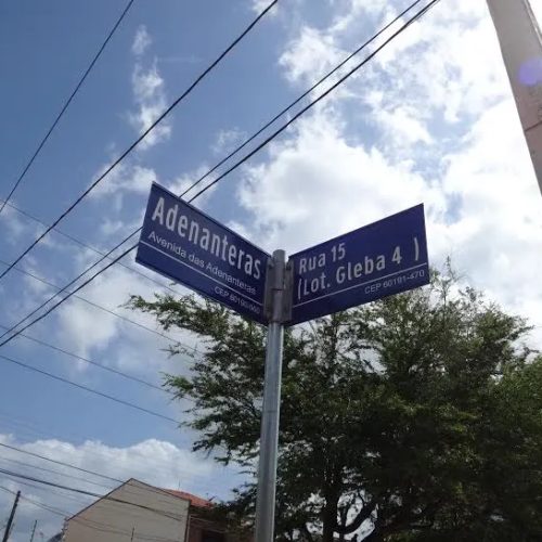 Saiba como solicitar a instalação de placas com nome das ruas em Fortaleza
