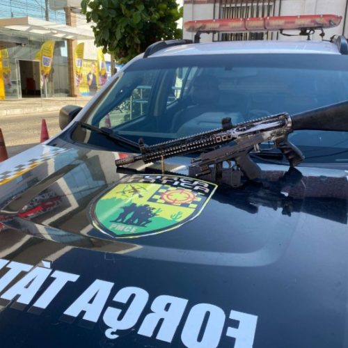 Polícia apreende fuzil e pistola em operação contra crime organizado em Pacajus
