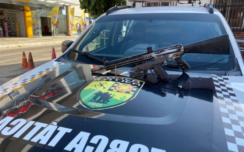 Polícia apreende fuzil e pistola em operação contra crime organizado em Pacajus