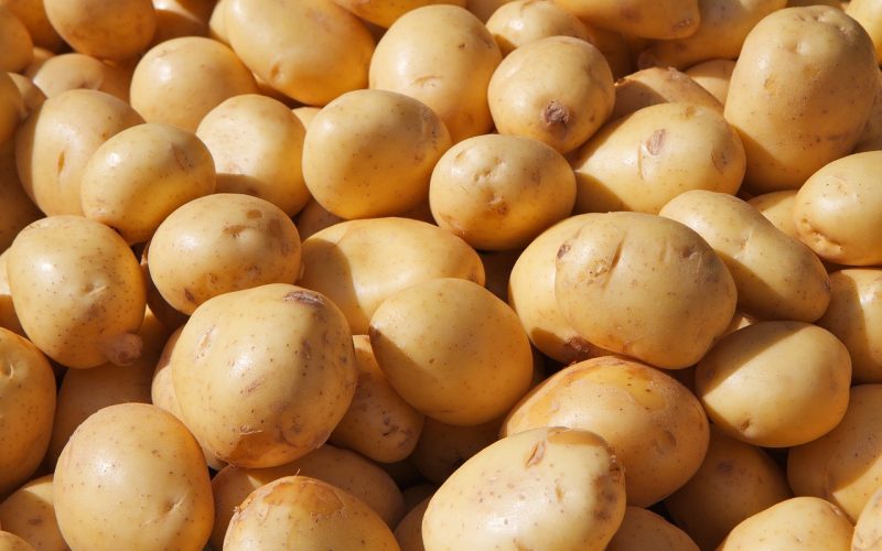 De onde vem a batata? Conheça a origem do alimento