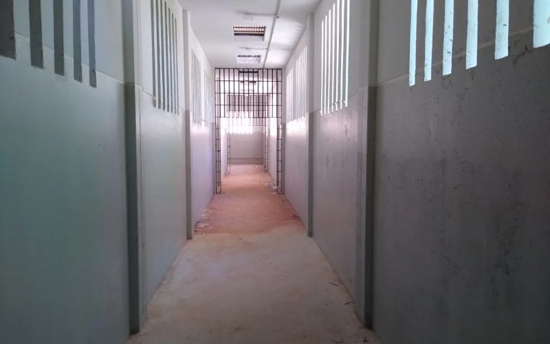 Briga entre detentos da mesma facção criminosa termina em morte em presídio do Ceará