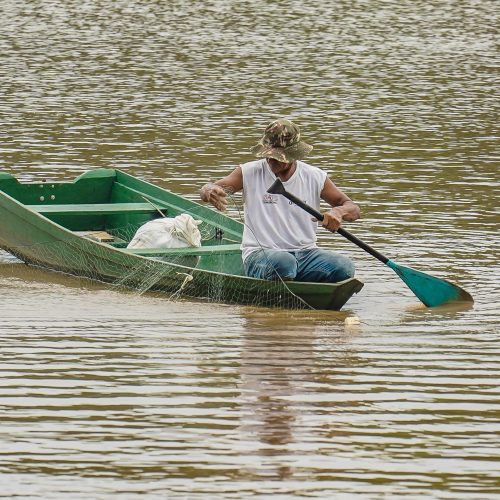 Ministério da Pesca suspende mais 35 mil licenças de pescadores
