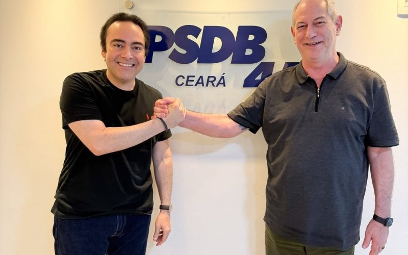 Ciro Gomes assume oficialmente a presidência do PSDB Ceará
