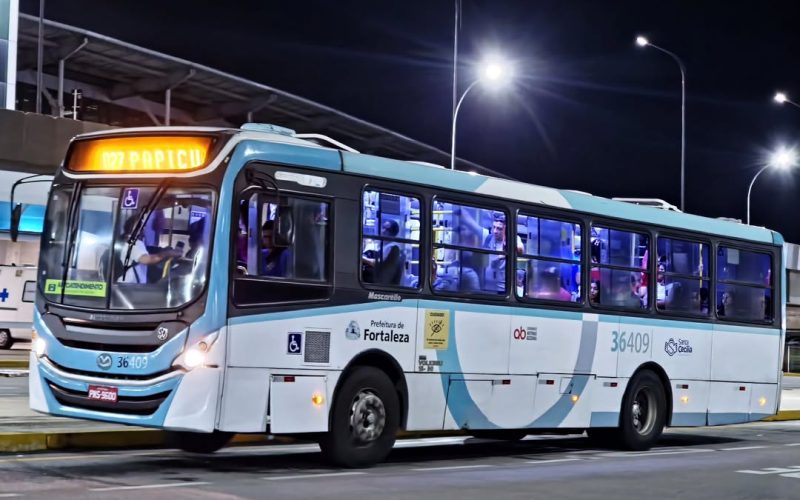 Após 79 anos, empresa Santa Cecília encerra atividades no transporte coletivo de Fortaleza