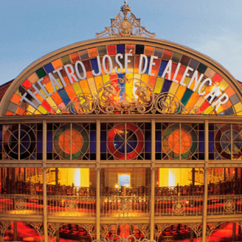 Theatro José de Alencar celebra 115 anos com programação gratuita nesta terça (17)