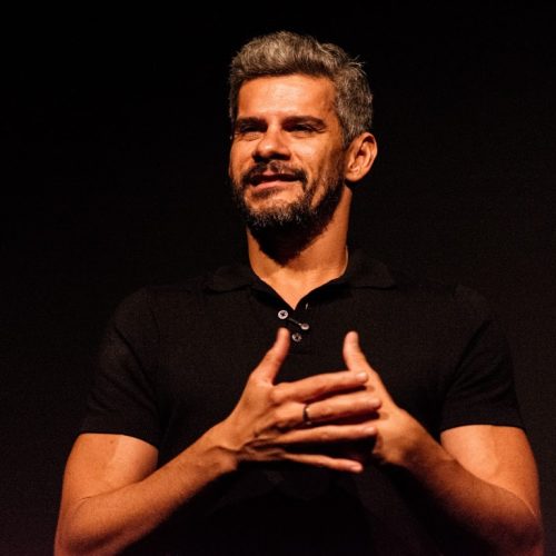 Thiago Soares montará espetáculo com cearenses