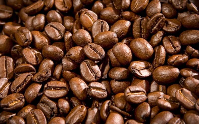 Fiscalização aponta fraude em 53% do café analisado em compras públicas no Paraná