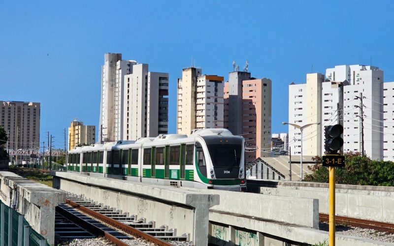 Metrô e VLTs funcionam normalmente no feriado de 15 de agosto no Ceará