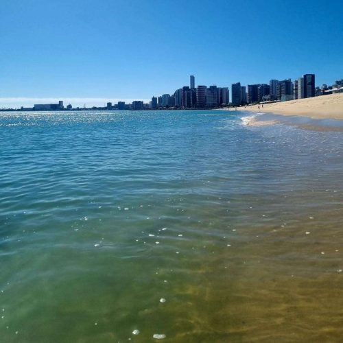Fortaleza tem 22 trechos de praia próprios para banho neste fim de semana; saiba quais são