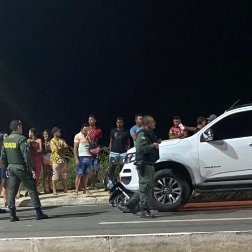 Jovem perde as pernas após ser arrastado por carro durante manobras ‘grau’ no CE