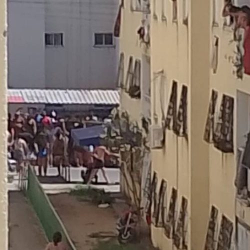 Em mais um dia de violência no Vicente Pinzón, homem é morto a tiros na porta de casa