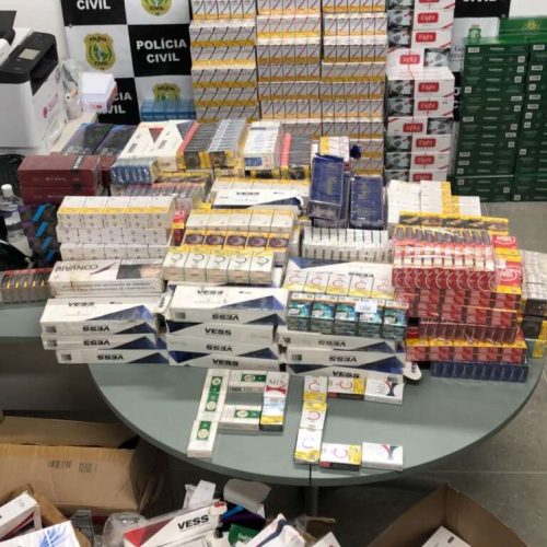 Polícia Civil prende mulher em flagrante por contrabando de cigarros