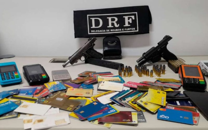Mais de 200 cartões de crédito são apreendidos durante investigação em Fortaleza e Maranguape