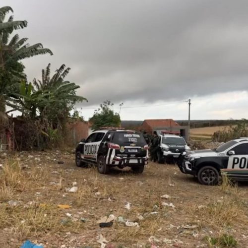 Homem é morto a tiros dentro de residência no bairro Aeroporto, em Tianguá, neste domingo