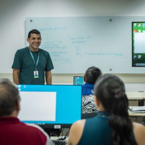 Cagece disponibiliza cartas de encaminhamento para cursos gratuitos; documentos podem ser retirados no SINE/IDT